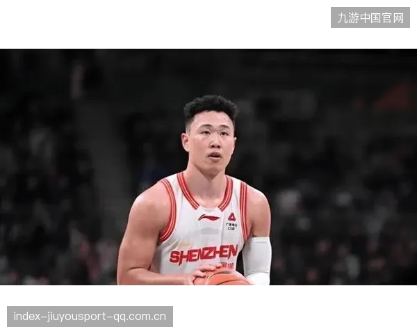 深圳球员“深圳精神”的传承者：贺希宁与王浩然的传奇之旅